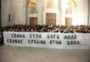 Il popolo serbo ha ricordato e onorato così, i quattro uccisi al monastero di Banjska in Kosovo